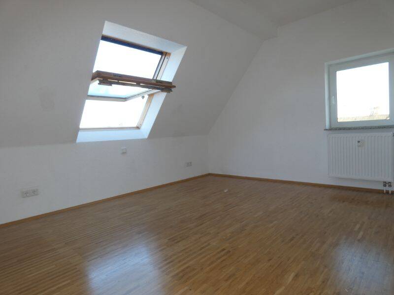 *Schöner Balkon*Charmante Dachgeschosswohnung in grüner Lage* – 45357 Essen – Vorschaubild 4