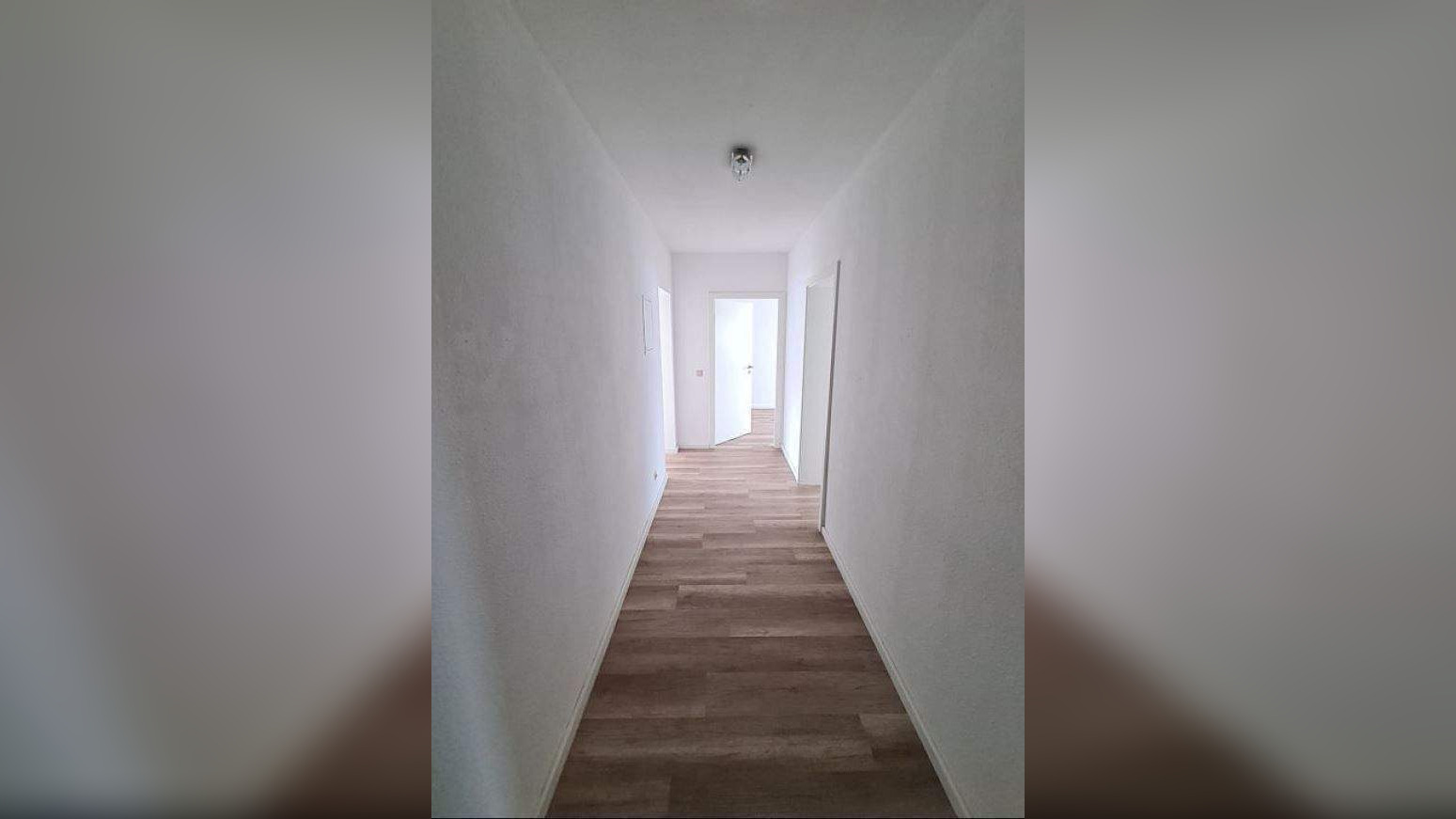 Interesse? Attraktive Zwei-Zimmer-Wohnung mit Einbauküche – Chemnitz – Vorschaubild 3
