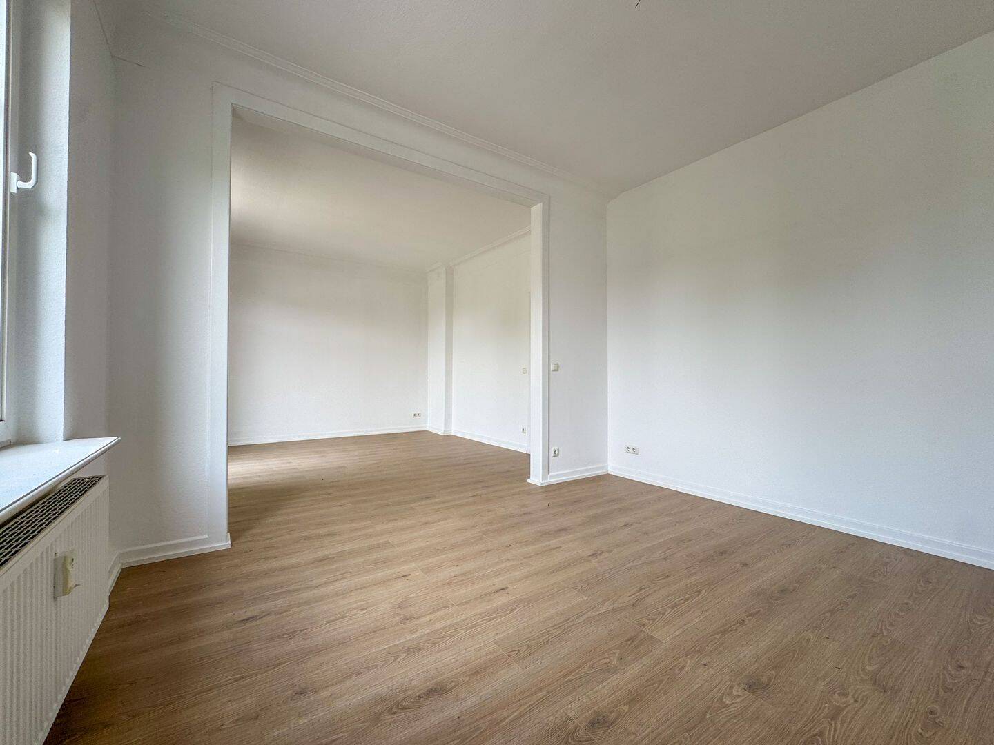 Großzügige Wohnung mit zwei großen Balkonen – 22609 Hamburg – Vorschaubild 6