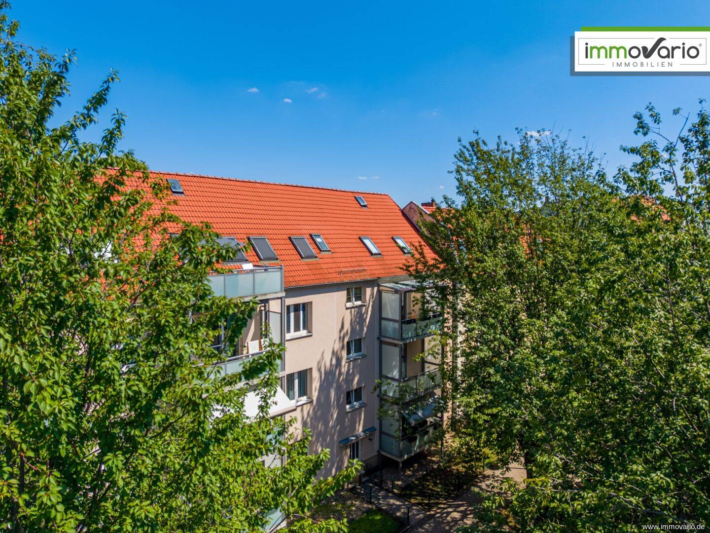 Außergewöhnliche Maisonette-Wohnung mit ca. 110 m², Balkon, 2 Bädern & ausgebautem Spitzboden! – 39108 Magdeburg – Vorschaubild 3
