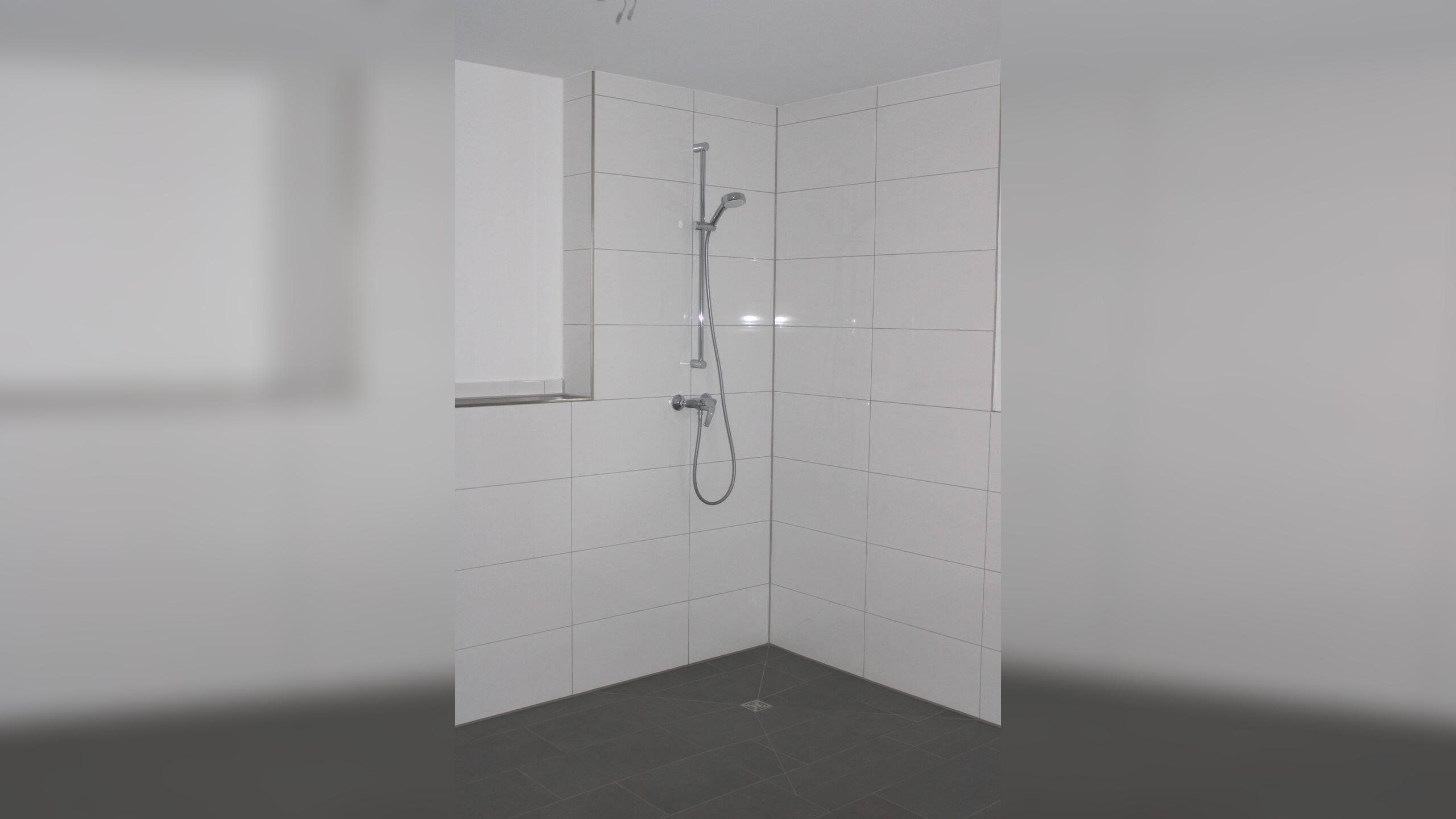 Schöne 3,5 Zimmer Mietwohnung mit Loggia im Zentr. Altenessen ca. 116m² – 45329 Essen – Vorschaubild 3
