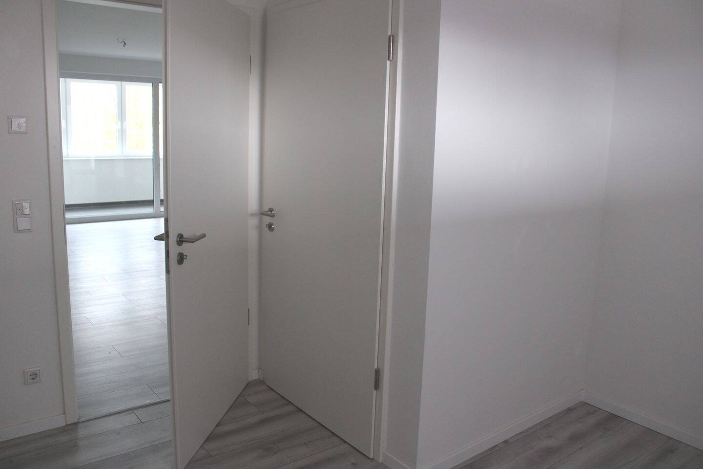 Schöne 3,5 Zimmer Mietwohnung mit Loggia im Zentr. Altenessen ca. 116m² – 45329 Essen – Vorschaubild 4