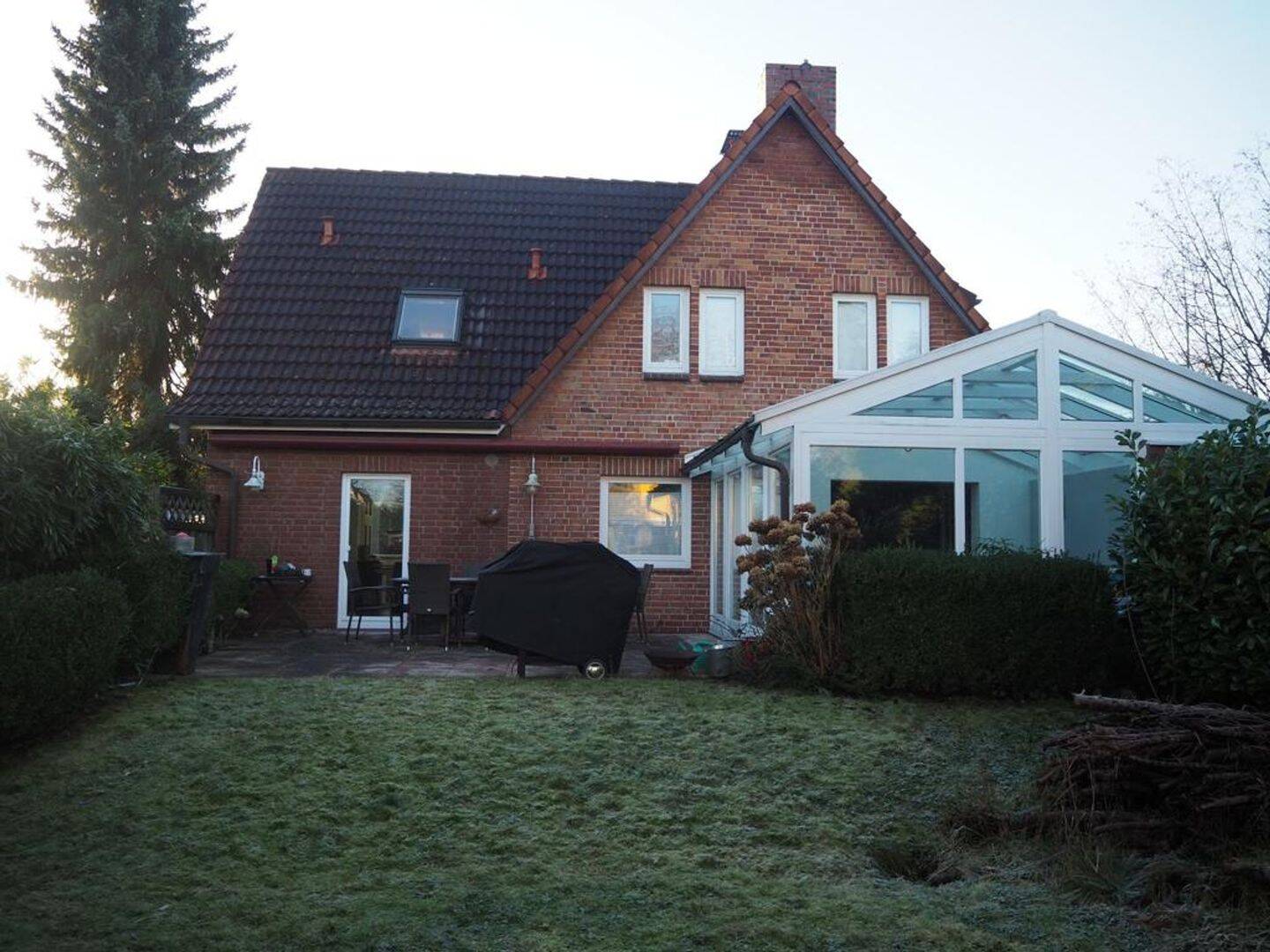 Charmantes Einfamilienhaus mit großem Garten in Hamburg-Sasel – 22393 Hamburg – Vorschaubild 3