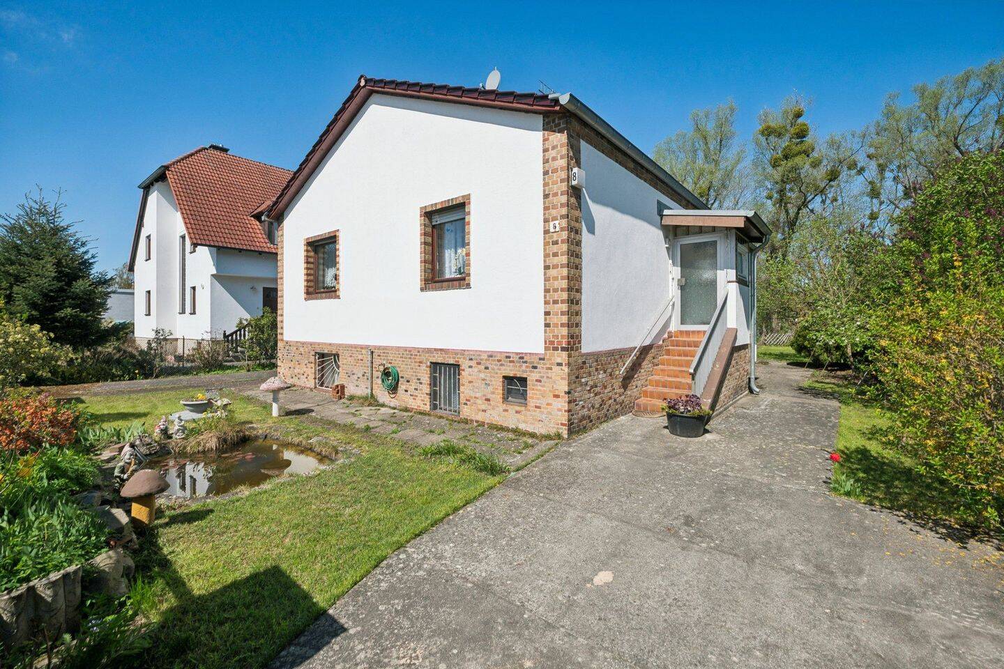 Gemütliches Einfamilienhaus mit Wohnkeller und Garage – 13591 Berlin – Vorschaubild 3