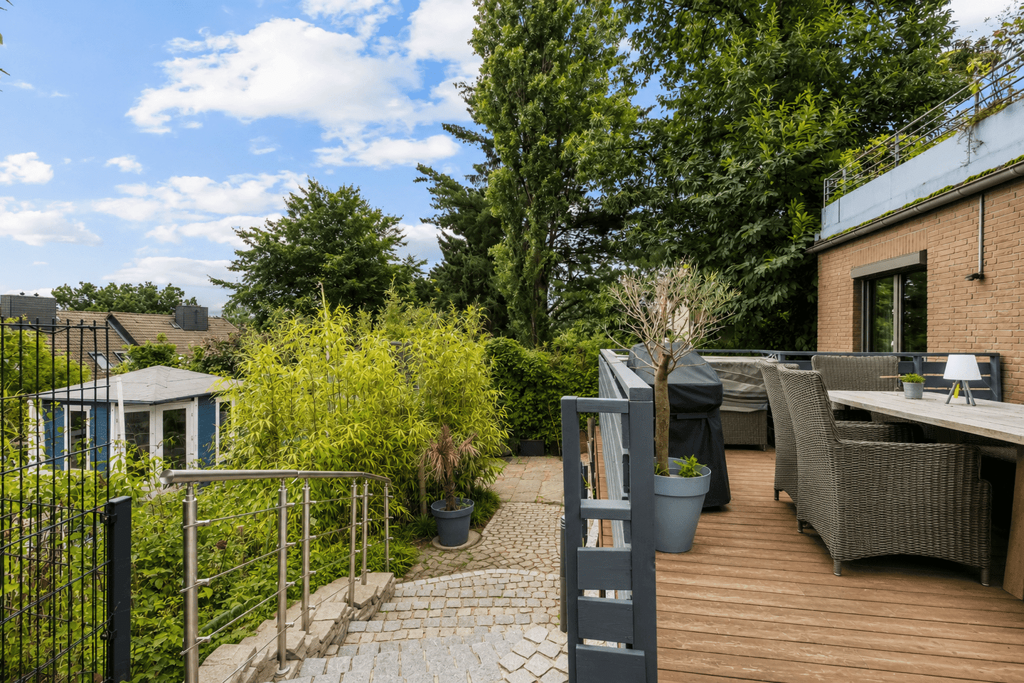 Exklusives Zuhause mit Wellnessbereich, Wintergarten und Gartenidylle – 21073 Hamburg – Vorschaubild 3