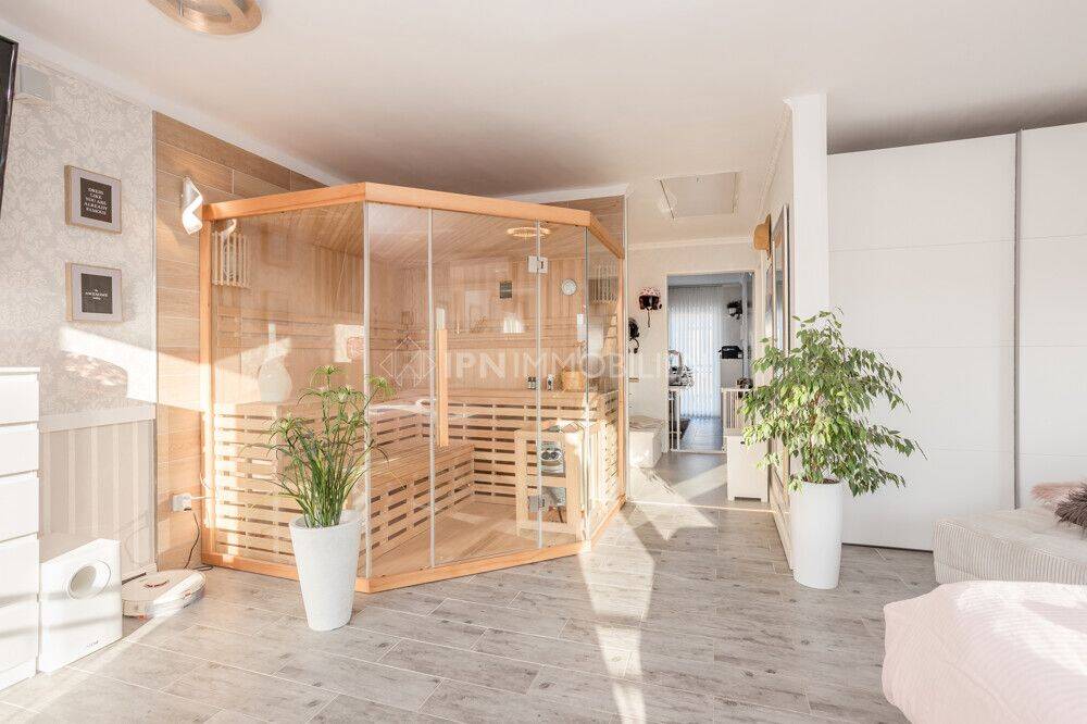 Luxuriöse Doppelhaushälfte in zentraler Lage von Marzahn mit Garage, Wärmepumpe und Klimaanlage – 12685 Berlin – Vorschaubild 4
