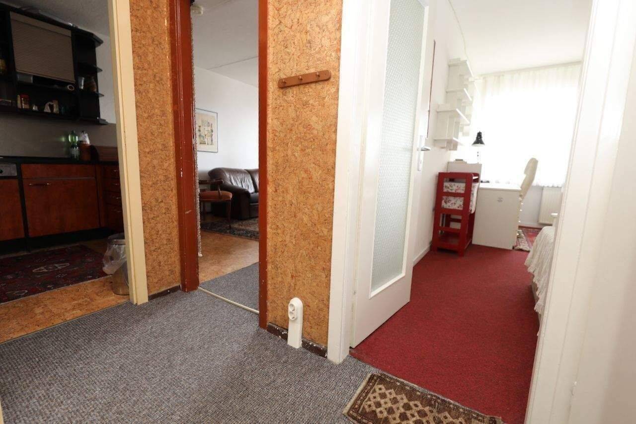 MITTEN IN BERLIN – CITY APARTMENT MIT FAHRSTUHl & LOGGIA – SUPER INFRASTRUKTUR – 10117 Berlin – Vorschaubild 3