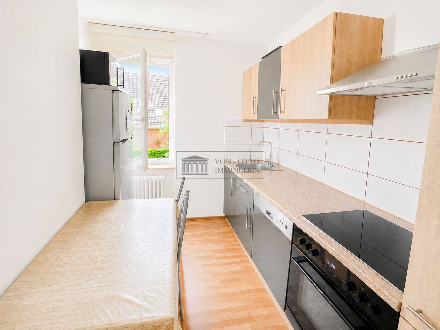 Wohnen mit Wohlfühlgarantie – Gepflegte Eigentumswohnung mit Garten und Stellplätzen – 28777 Bremen – Vorschaubild 3
