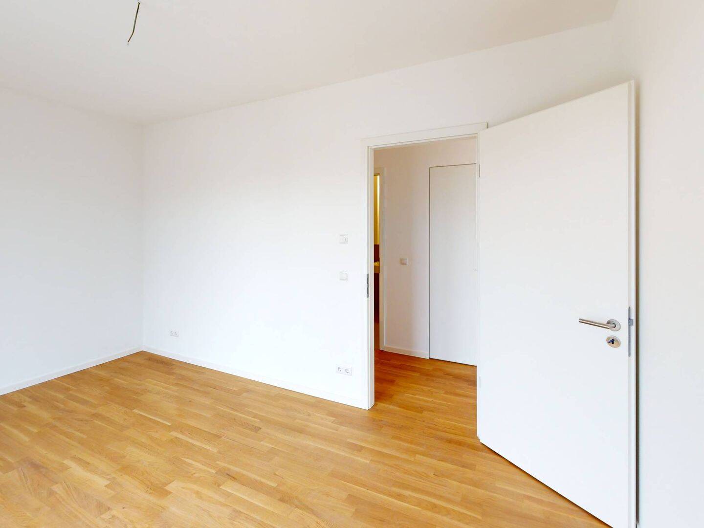 Schicke 2-Zimmer-Wohnung mit Balkon und Einbauküche in Berlin-Lichtenberg – 13055 Berlin – Vorschaubild 4