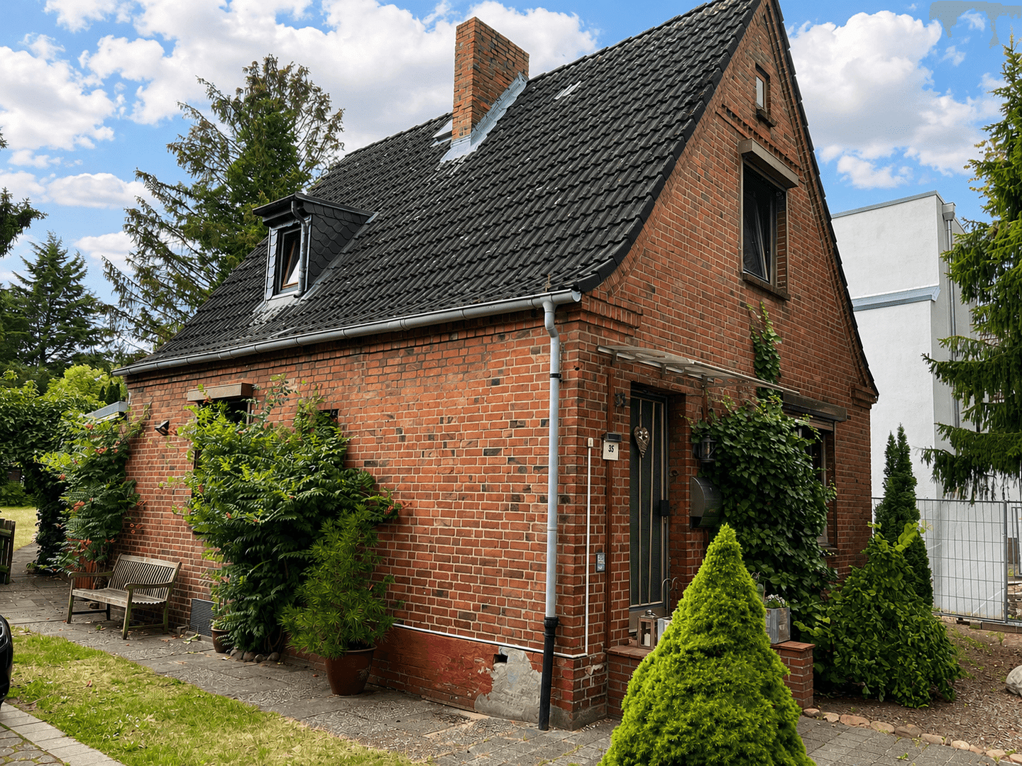 Familienglück auf 848 m² – Charmantes Einfamilienhaus mit großem Garten und Platz für Ihre Zukunft – 21033 Hamburg – Vorschaubild 3
