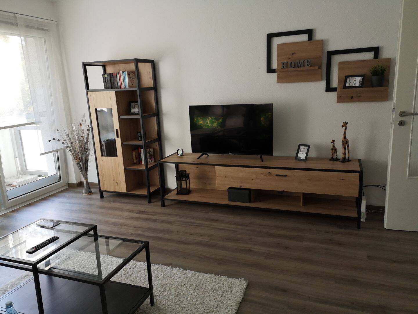 Modern möblierte Wohnung mit Balkon in Köln-Dünnwald – Video online – 51069 Köln – Vorschaubild 3