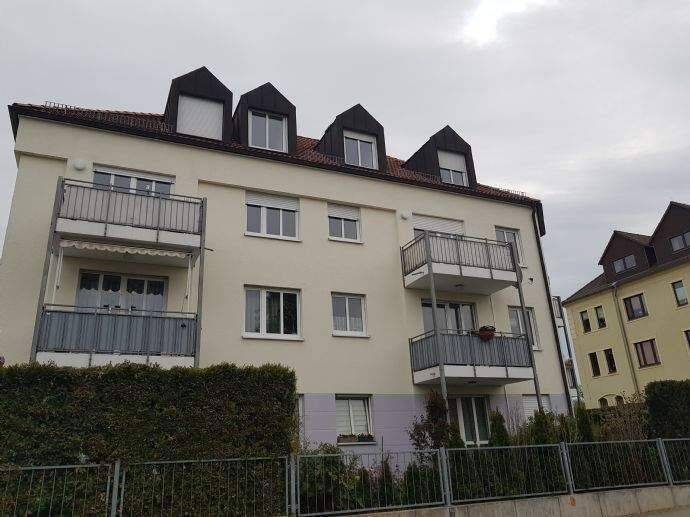Sonnige 2-RW mit West-Balkon, Einbauküche und Parkett in Dresden Leutewitz / Briesnitz – 1157 Dresden – Vorschaubild 3