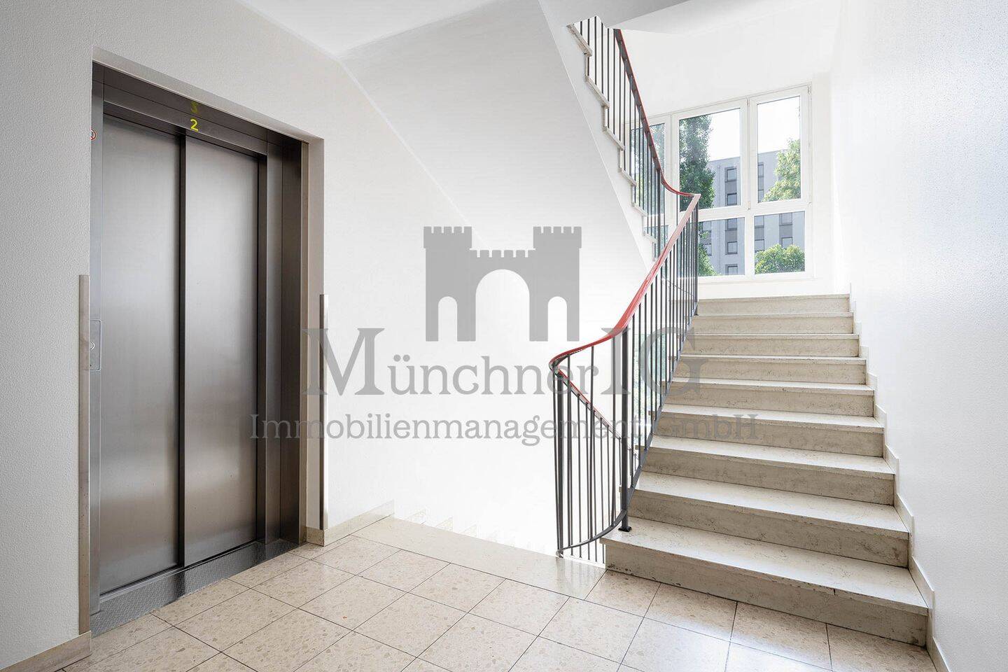 MÜNCHNER IG: ERSTBEZUG nach Modernisierung 2 Z.-Wohnung mit Südbalkon in Neuhausen-Nymphenburg! – 80637 München – Vorschaubild 3