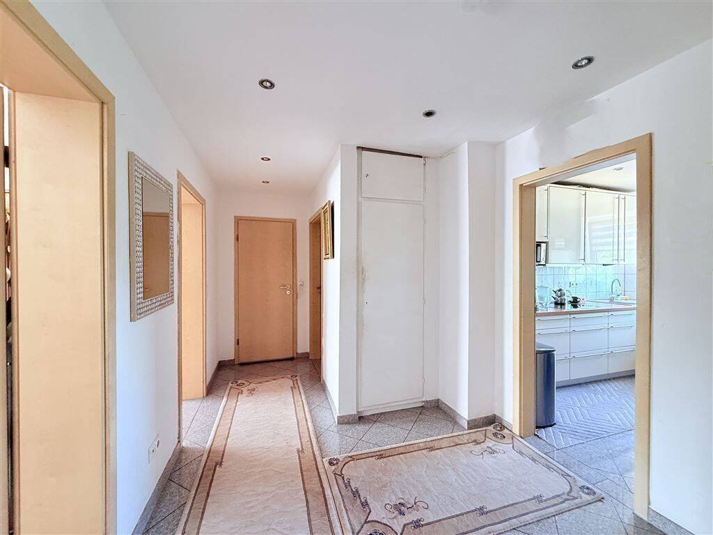 Wohnkomfort auf ganzer Linie – modernisierte 3-Zimmer-Wohnung in Köln-Nippes – 50739 Köln – Vorschaubild 3