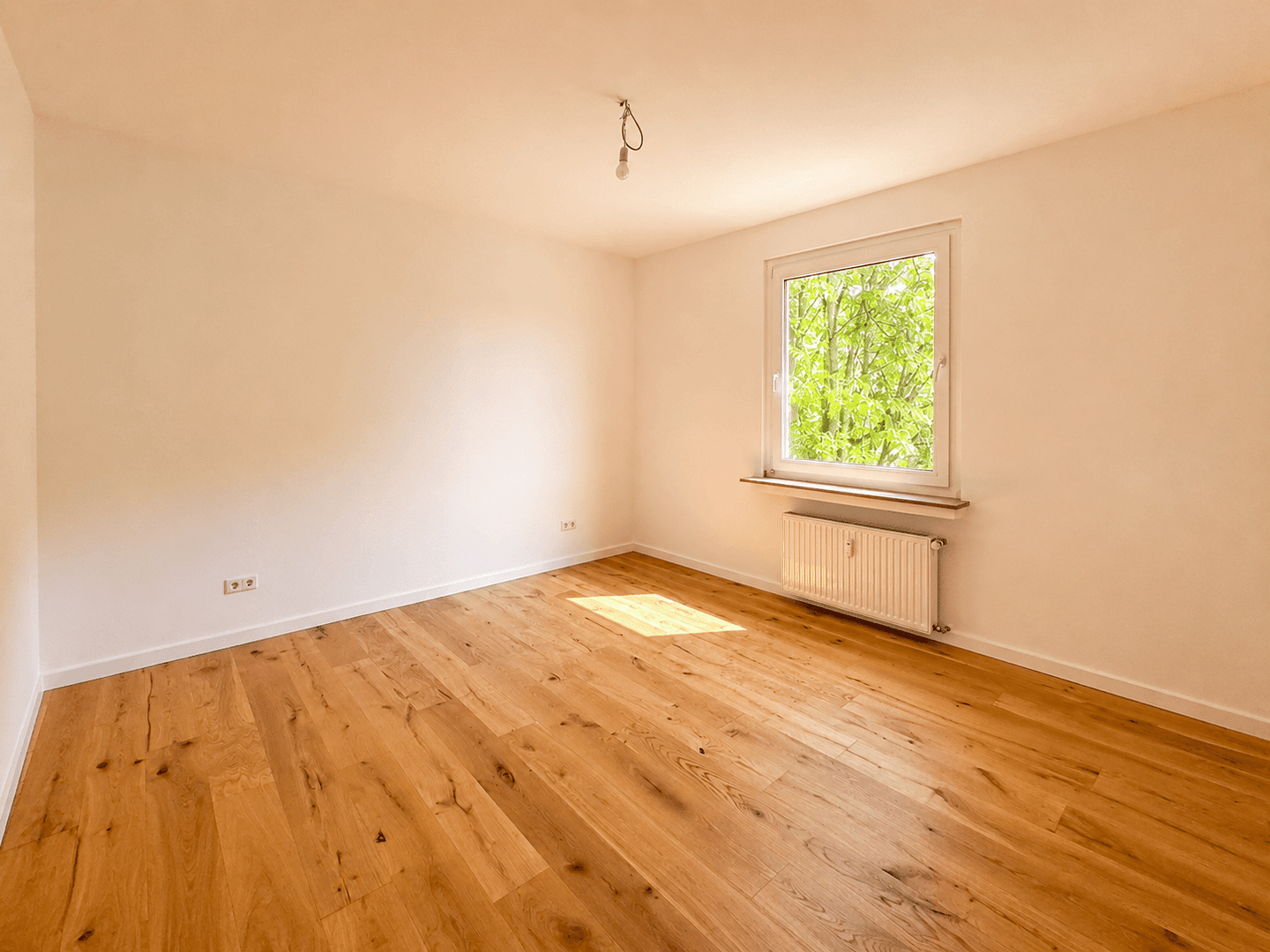 Urbanes Wohnen in Bestlage – hochwertig sanierter Erstbezug am Fürstenplatz – 40215 Düsseldorf – Vorschaubild 3