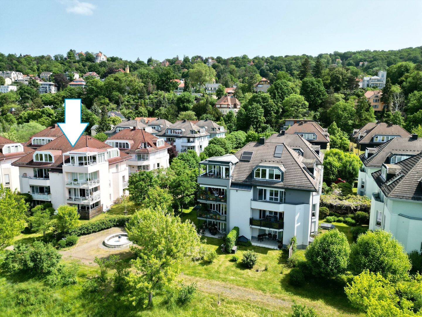 * helle und sehr schöne 2-Zimmer-Wohnung in ruhiger und grüner Lage * – 1326 Dresden – Vorschaubild 3