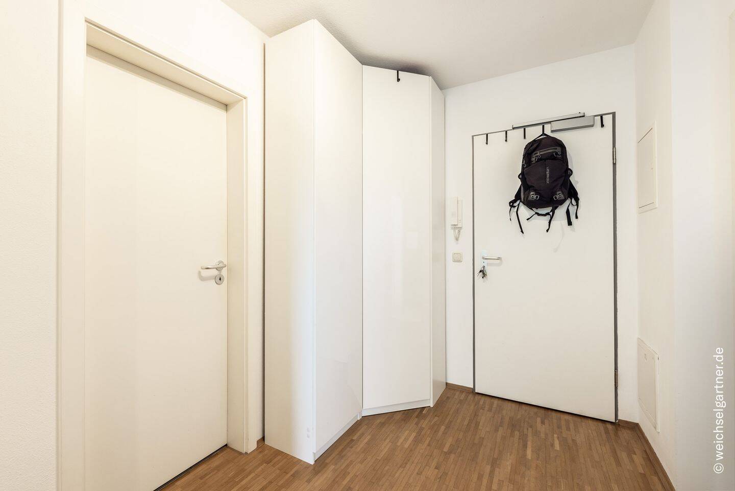 Moderne 2-Zimmer-Wohnung  in ruhiger Lage mit Westloggia und Blick ins Grüne – 81379 München – Vorschaubild 3