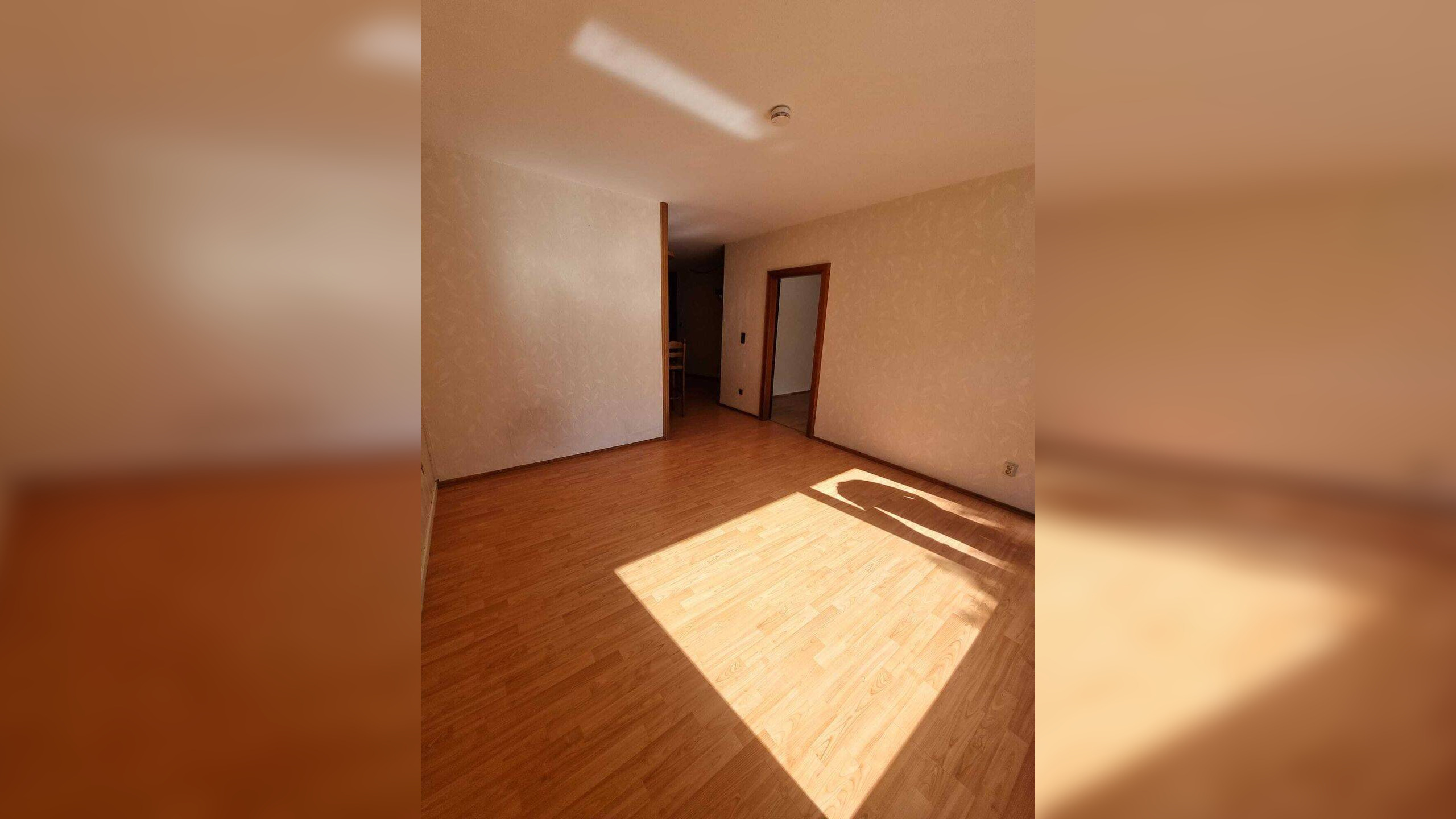 Top 2-Zimmer-Sonnenwohnung mit eigenem Stellplatz im zentralen Lichtenrade – 12305 Berlin – Vorschaubild 3