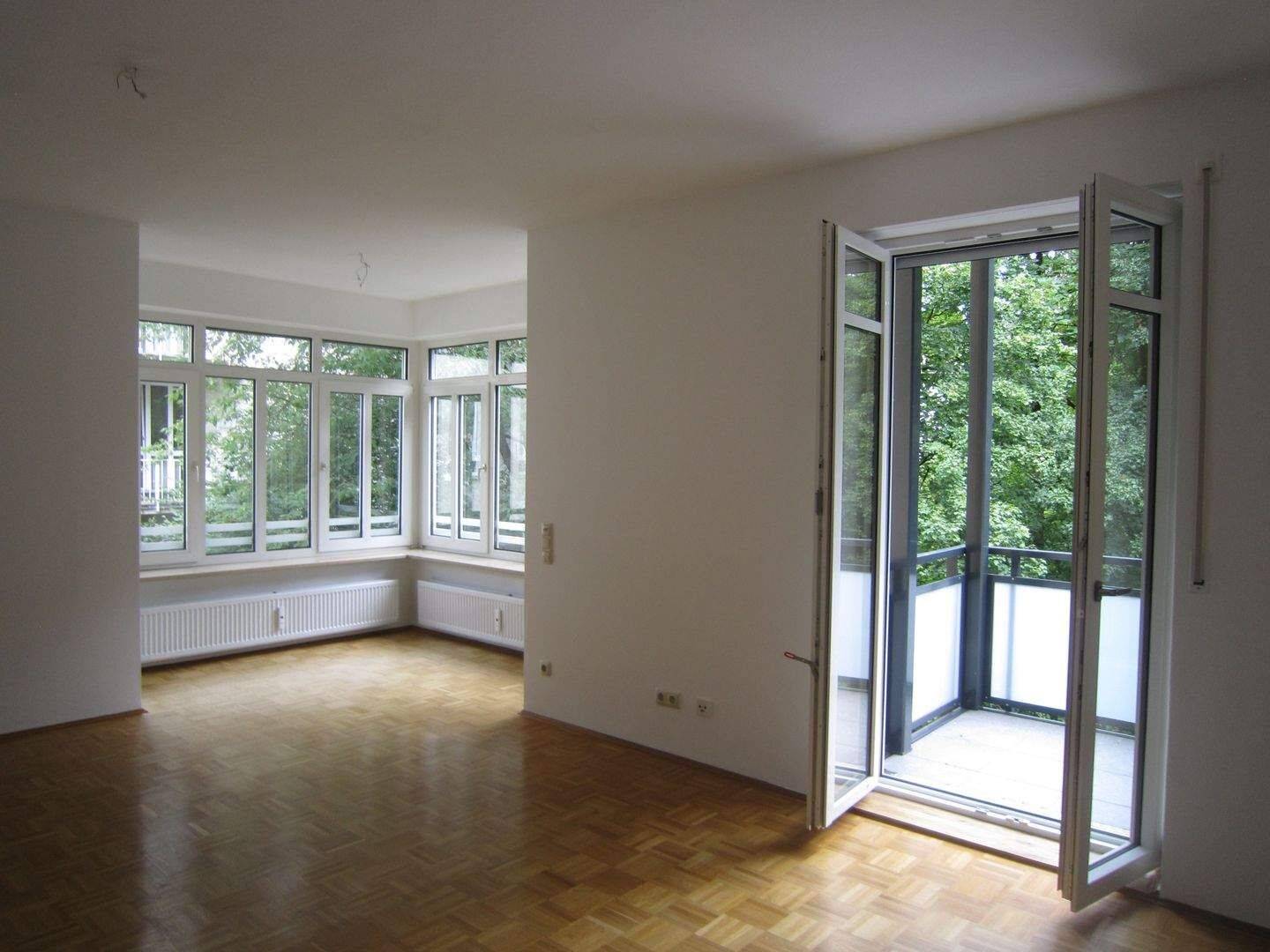 ein Märchen wird wahr! München – Grimmstr. – absolut zentral, extrem ruhig Prov.frei ! Wunderschöne 2-Zimmerwhg. mit großem Balkon in Ludwigvorstadt – 80336 München – Vorschaubild 3