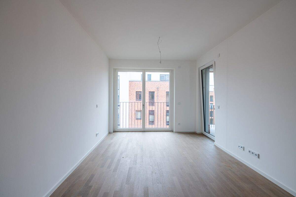 Kurzfristig bezugsfertig: Traumhafte 5-Zimmer-Neubau-Wohnung mit großer Loggia – direkt am Wasser – 13585 Berlin – Vorschaubild 5