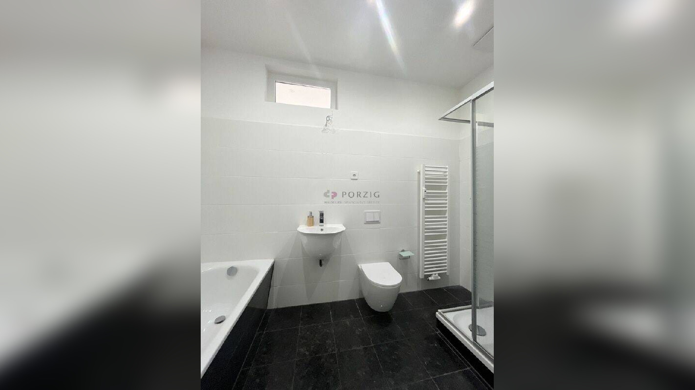 Mehr Wohnung fürs Geld! 3 Zimmer mit EBK, Dusche & Wanne – Chemnitz – Vorschaubild 4