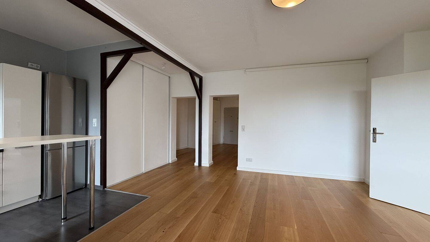 Attraktive 3-Zimmer-Wohnung: Sofort bezugsfertig, mit Südbalkon & Aufzug – 13597 Berlin – Vorschaubild 4