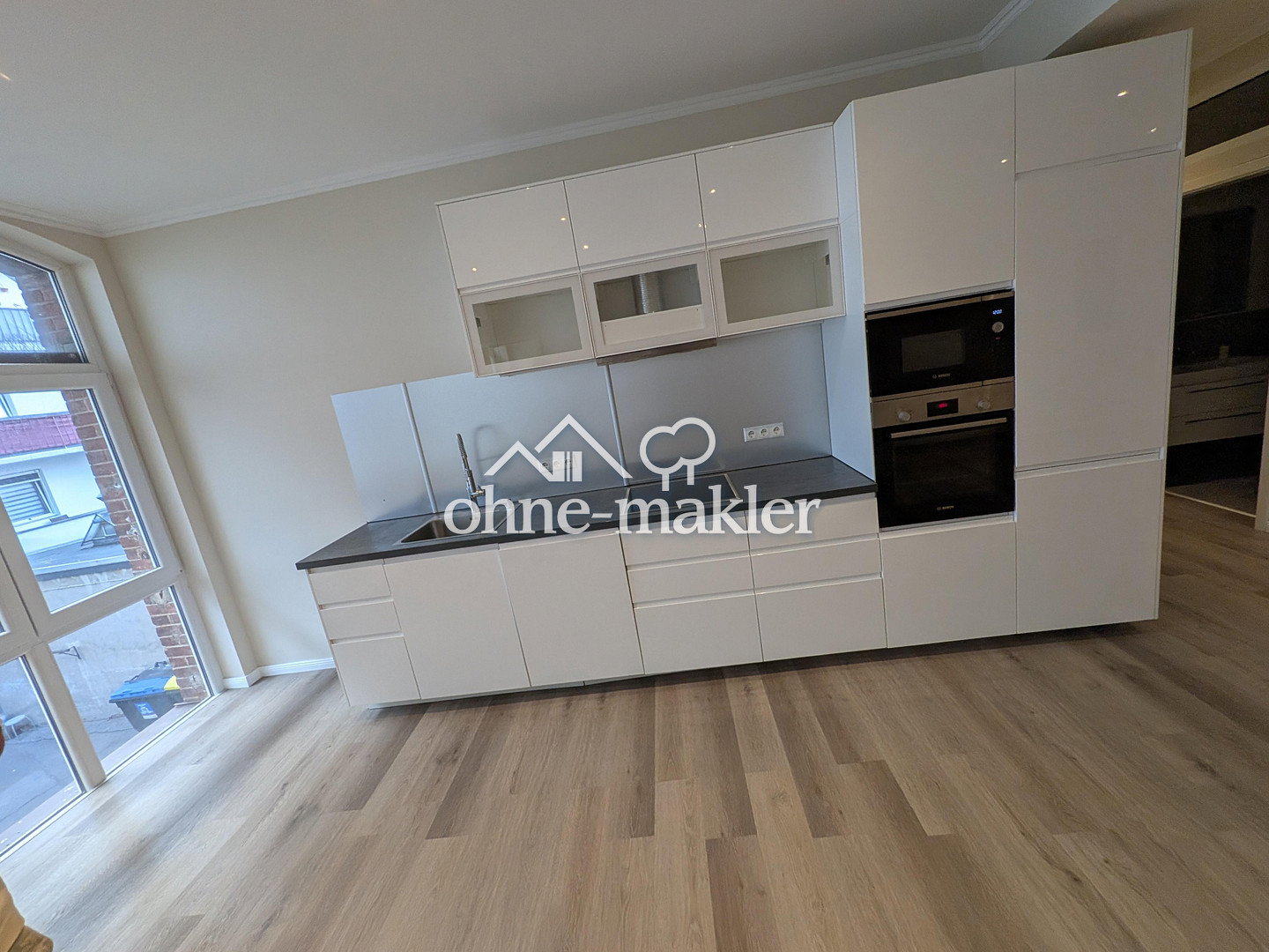 Wiesbaden Mitte Helle 5-Zimmer-Wohnung mit Balkon – Moritzstraße 68, 65185 Wiesbaden – Vorschaubild 3