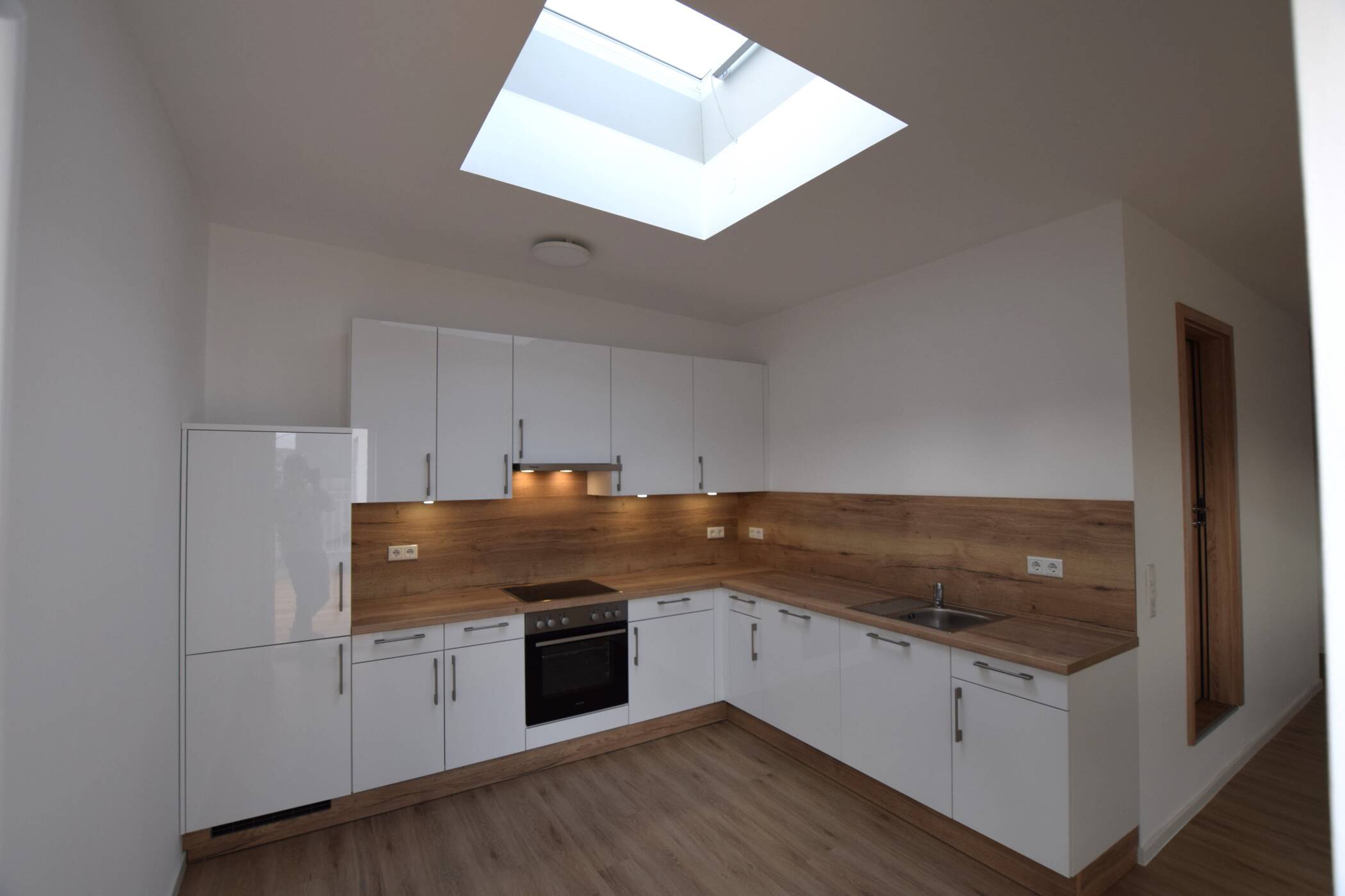 Traumhafte Wohnung mit Blick über den Dächern von Bielefeld – 33602 Bielefeld – Vorschaubild 3