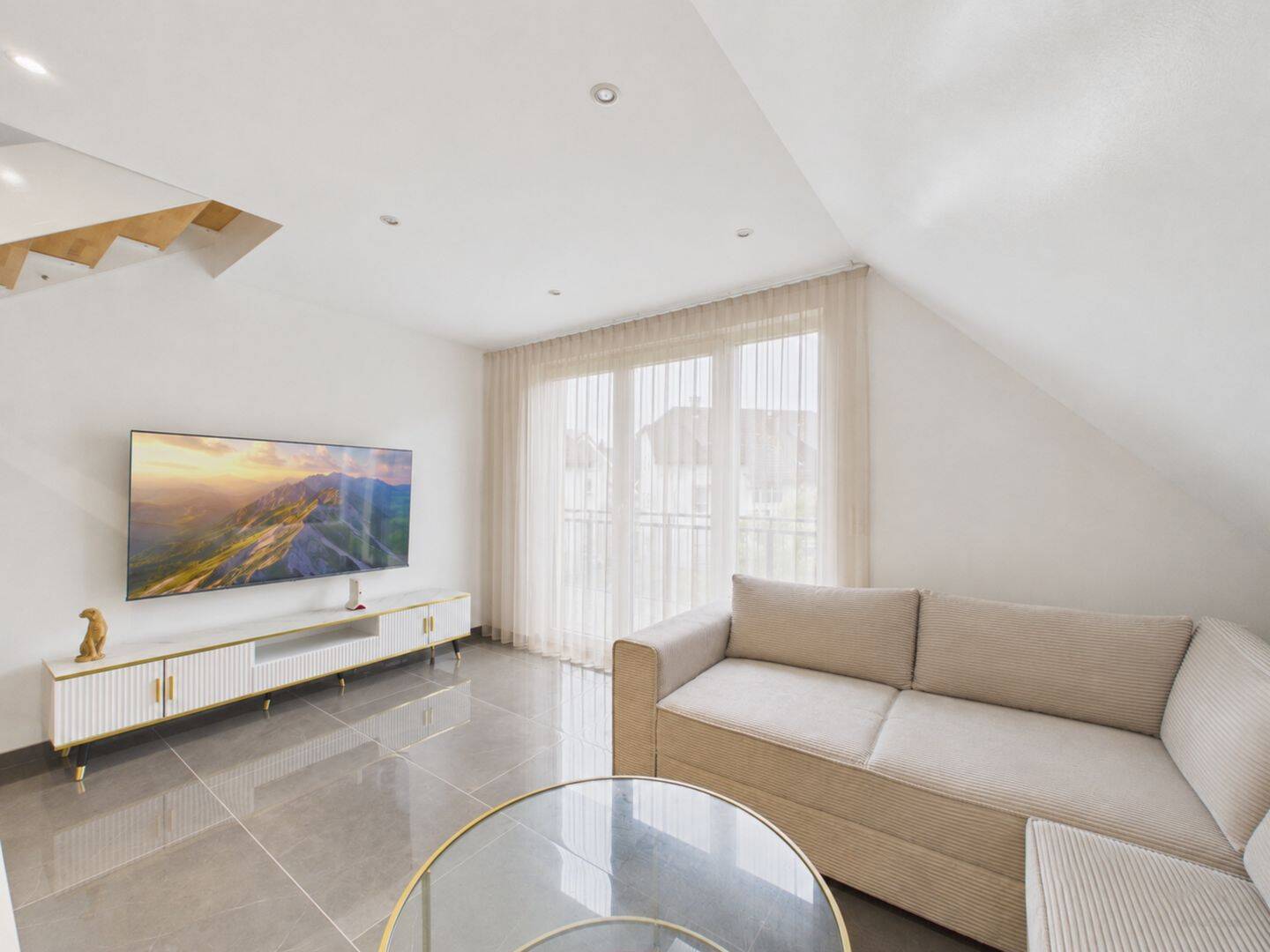 Moderne Maisonette auf zwei Ebenen | Ausgebautes Dachgeschoss & Balkon – 74078 Heilbronn – Vorschaubild 3