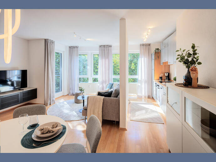 Möbliert: Neuwertig möbliert: Wohnung mit ruhiger Loggia – München – Vorschaubild 3