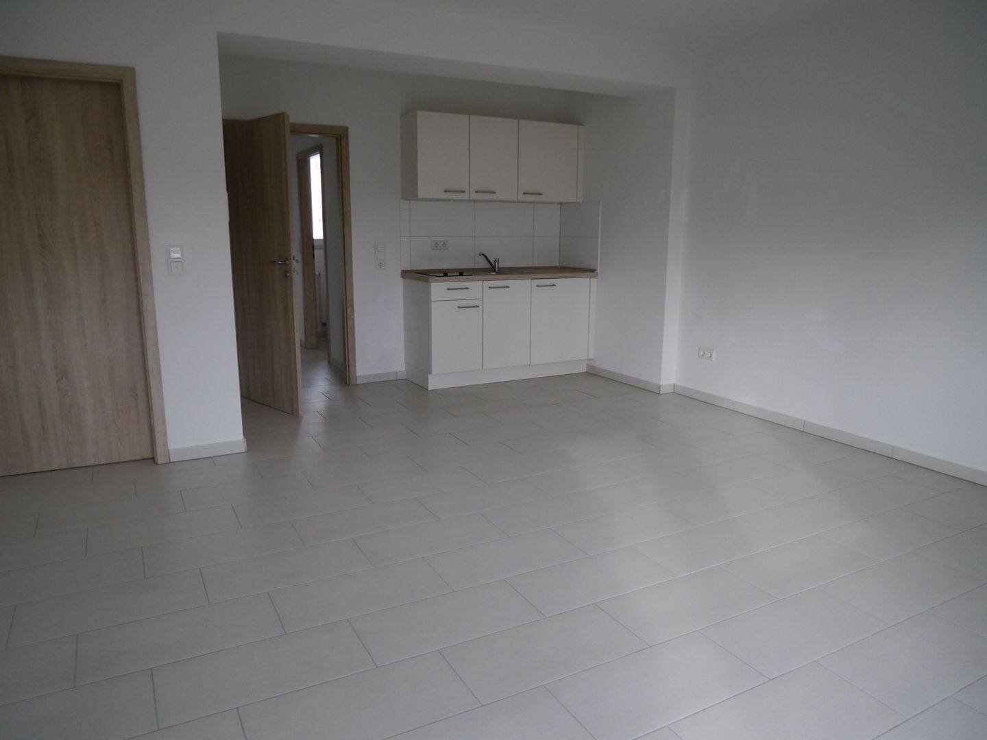 Modernes Appartement in zentraler Lage von Bielefeld – 33602 Bielefeld – Vorschaubild 3