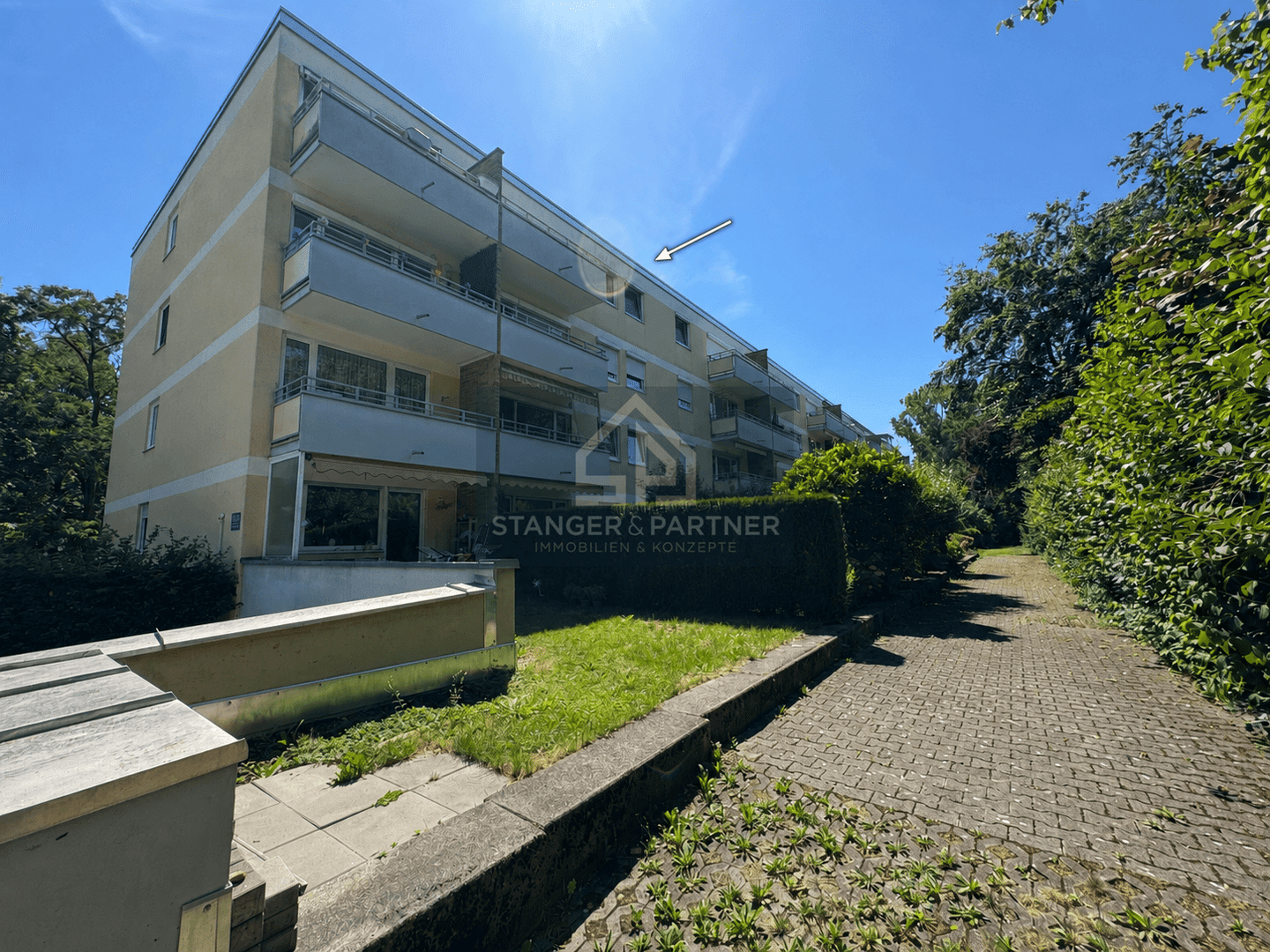 **3-Zimmer-Wohnung in attraktiver Lage im Münchner Norden – ideal zur individuellen Gestaltung** – 80937 München – Vorschaubild 3