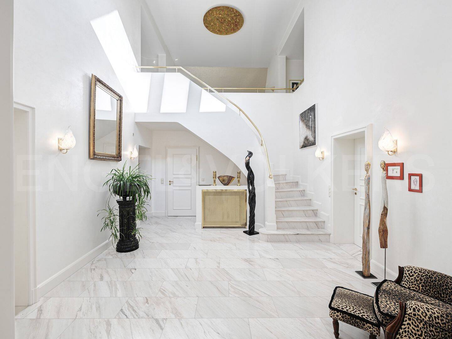 Waldtruderinger Rückzugs-Villa – Klassisch & außergewöhnlich privat – 81827 München – Vorschaubild 3
