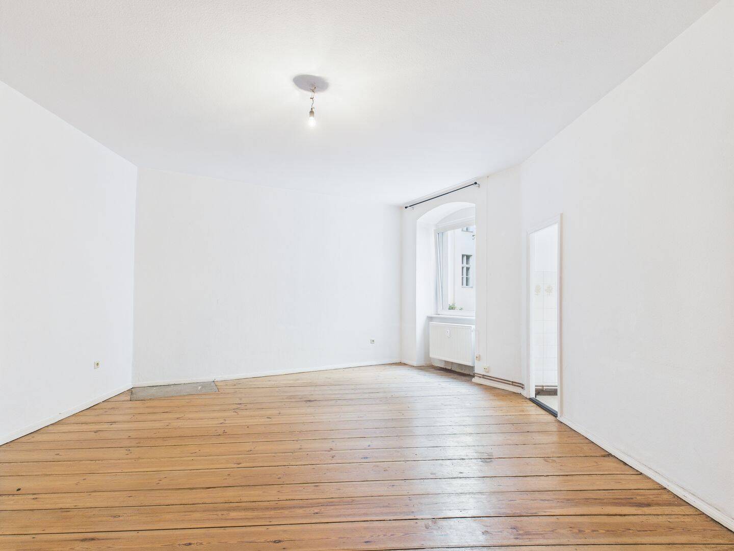 Charmante 1-Zimmer-Wohnung mit Tageslichtbad im beliebten Bergmannkiez in Berlin-Kreuzberg – 10961 Berlin – Vorschaubild 3