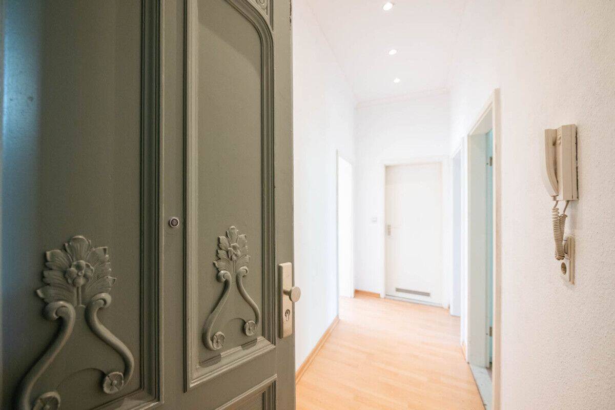 Bezugsfrei: Großzügig geschnittene 2-Zimmer-Wohnung mit Terrasse & Balkon im beliebten Weitlingkiez – 10317 Berlin – Vorschaubild 3
