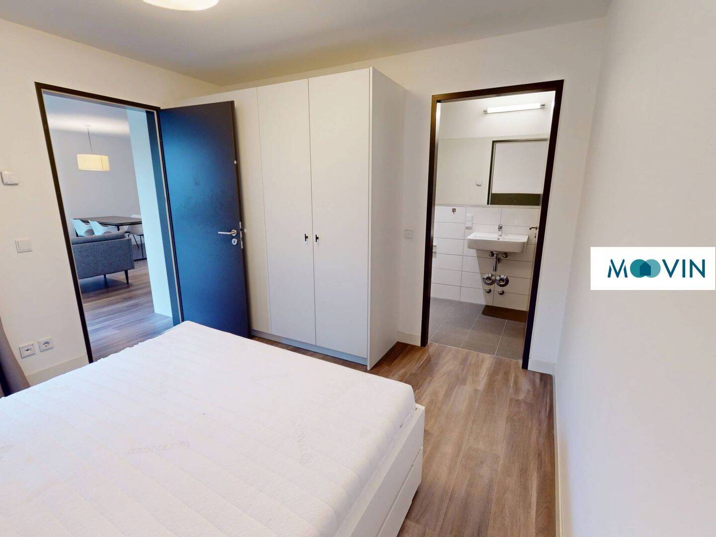 URBAN BASE: Vollmöbliertes 2-Zimmer-Apartment mit EBK, ALL-IN-MIETE, UVM. im Wiesbadener Stadtzentrum – 65189 Wiesbaden – Vorschaubild 8
