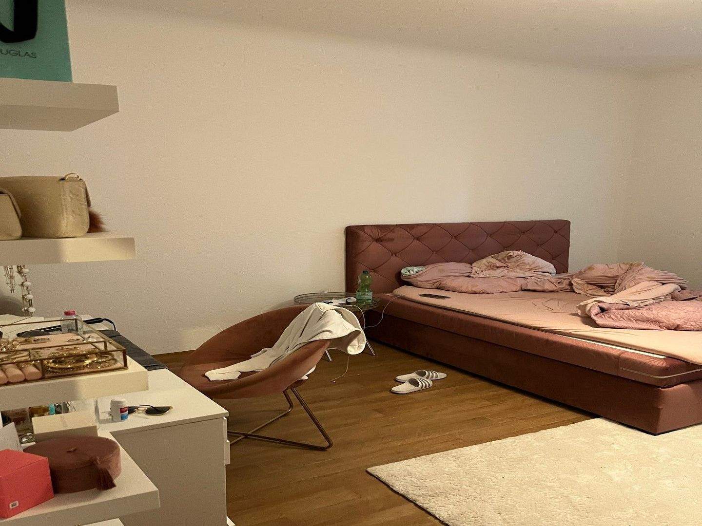 Altbau im 3. OG: 4 Zimmer, ohne Balkon – 89073 Ulm – Vorschaubild 3