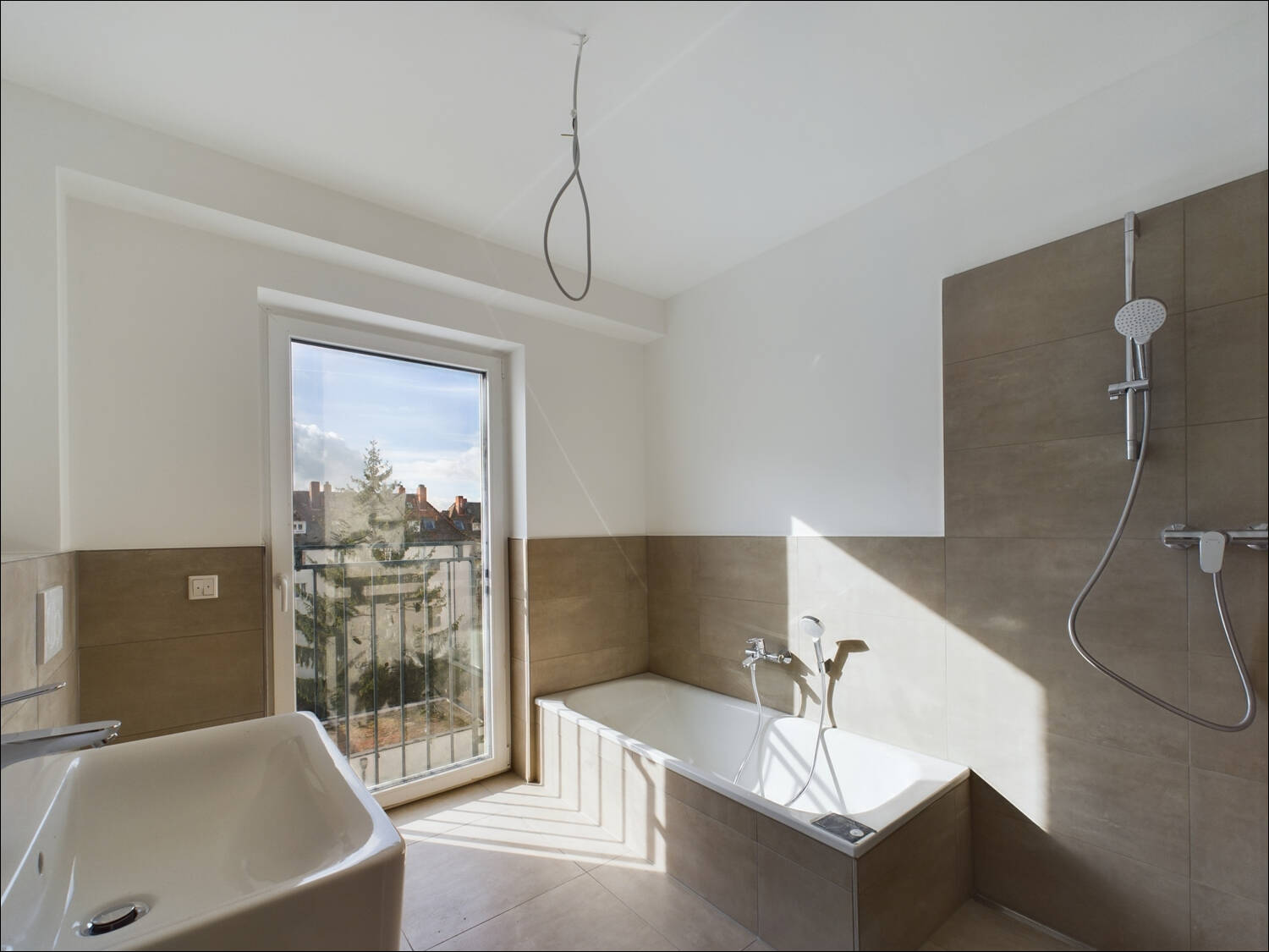 3 Zimmer mit Balkon Nähe Ostbahnhof – 63075 Offenbach am Main – Vorschaubild 3