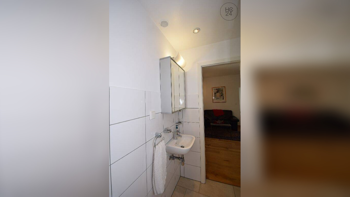 Moderne kleine voll ausgestattete möblierte Wohnung in Ehrenfeld – 50823 Köln – Vorschaubild 7