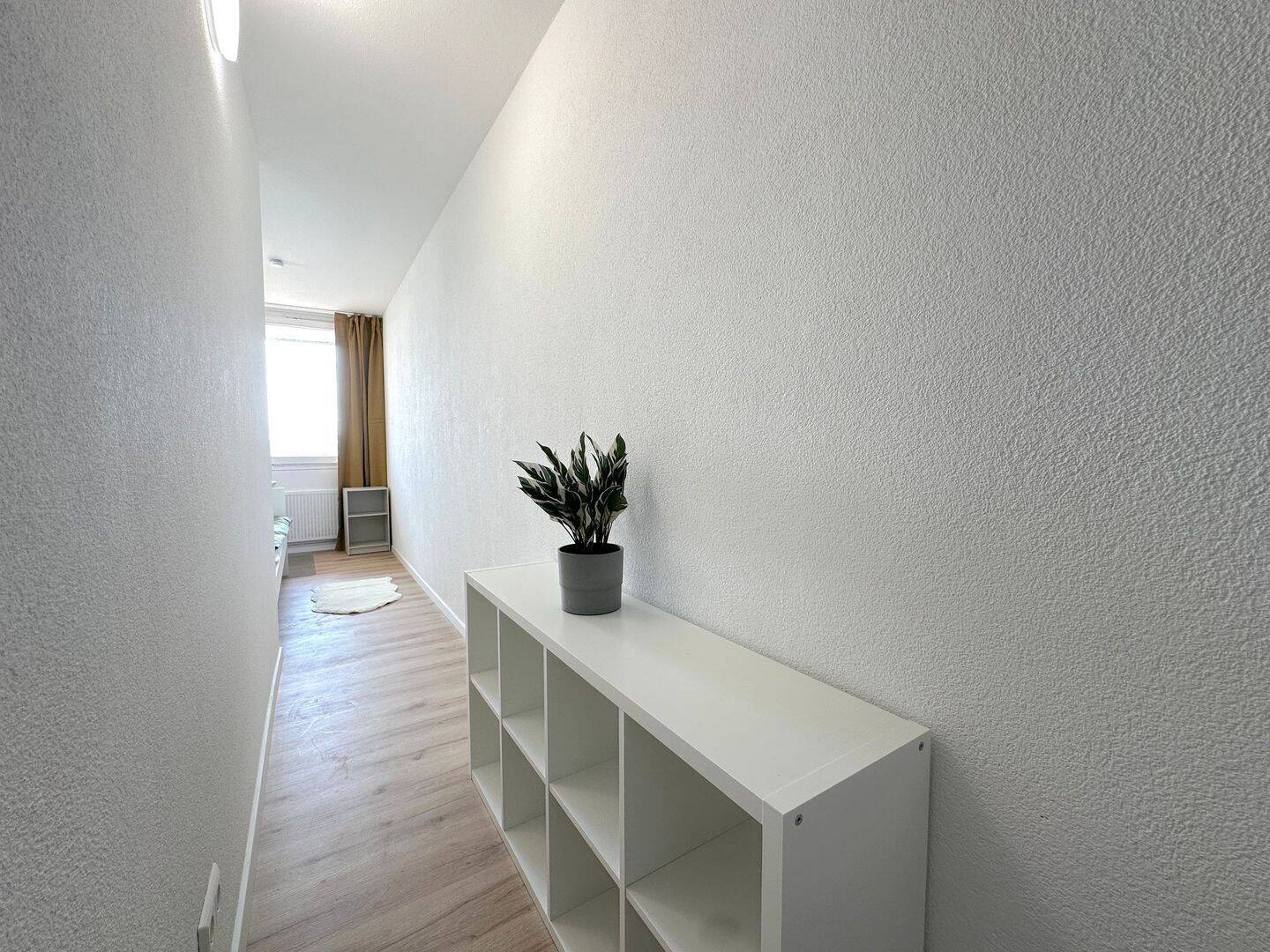 ?? Möbliertes Zimmer frei in moderner 5er-WG – Mainstraße 121, Offenbach am Main! – ab dem 01.08 – 63065 Offenbach am Main – Vorschaubild 3