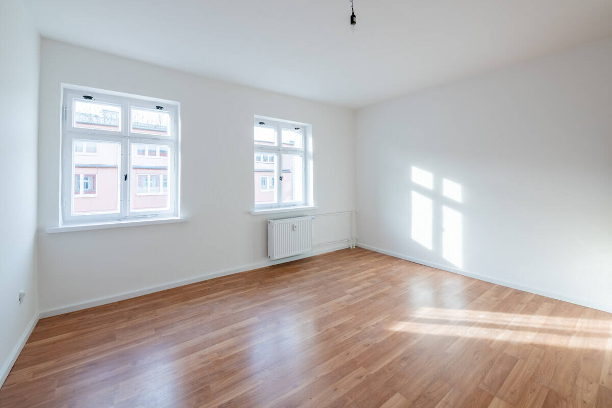 Charmantes Zuhause in Friedrichshain: lichtdurchflutet, frisch gestrichen I bezugsfrei – 10243 Berlin – Vorschaubild 3