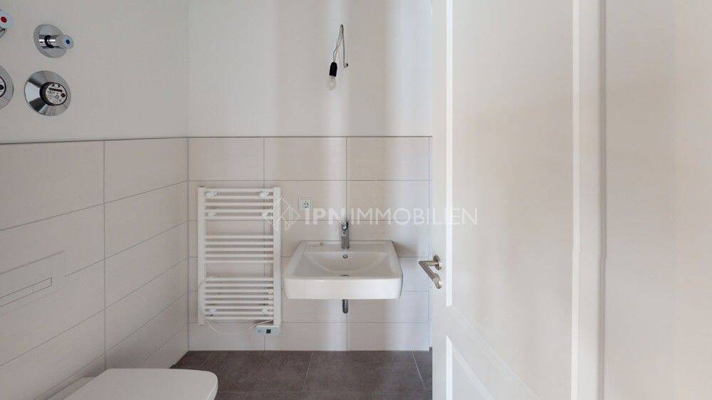 Wohnen in Stadtmitte – Helle 3-Zimmerwohnung mit Parkett – 18055 Rostock – Vorschaubild 10