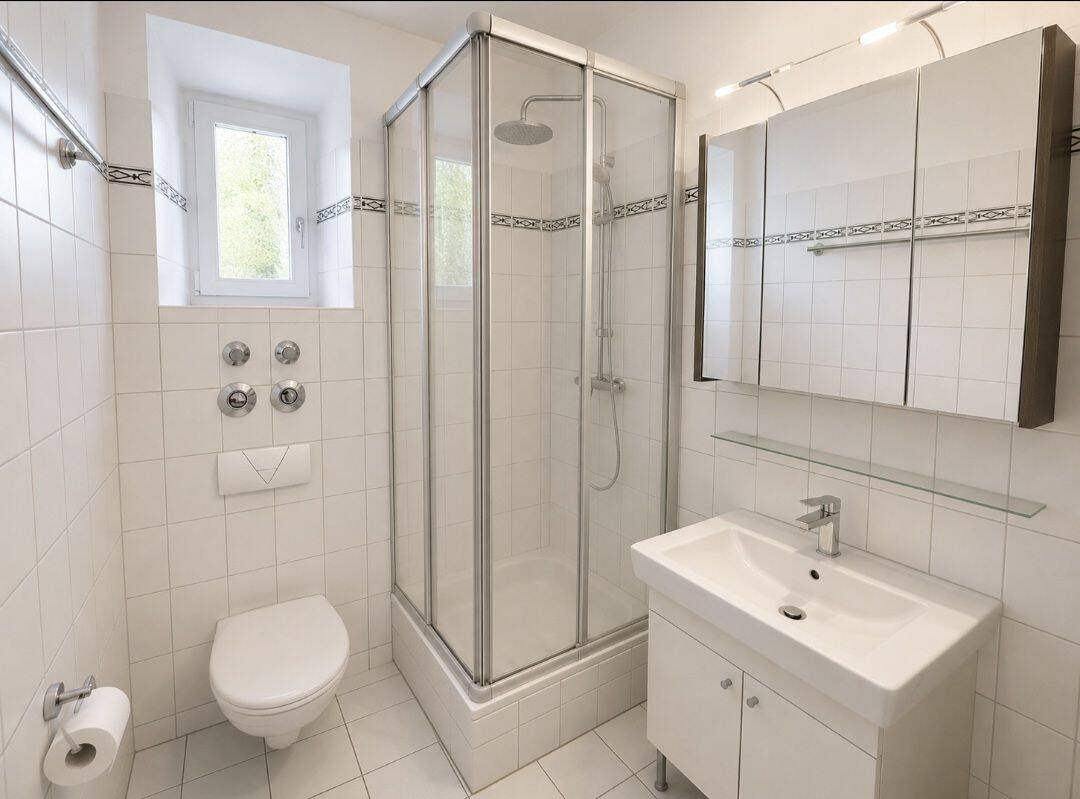 Exklusive 3-Zimmer-Wohnung in Schwabing mit Terrasse und Gartenanteil – 80805 München – Vorschaubild 6