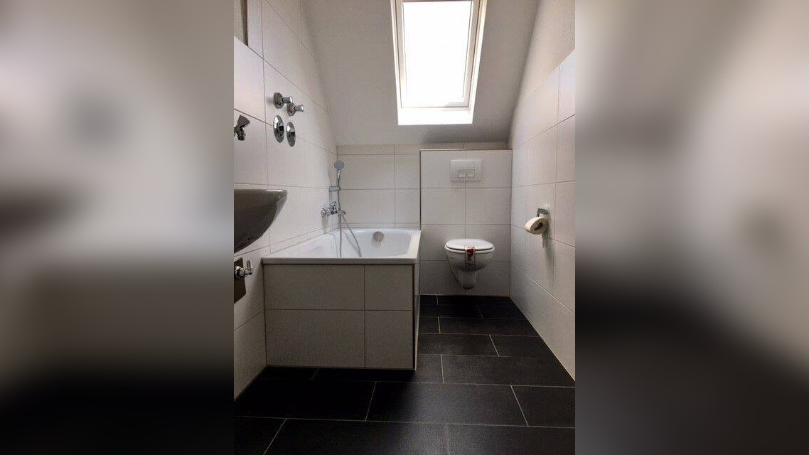 *** Gemütliche, DG-Wohnung in Schlossparknähe *** – 45355 Essen – Vorschaubild 4