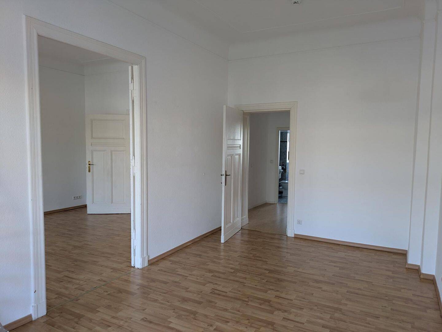 Bezugsfreie 3-Zimmer-Altbauwohnung mit Balkon in Berlin-Pankow – 13187 Berlin – Vorschaubild 3