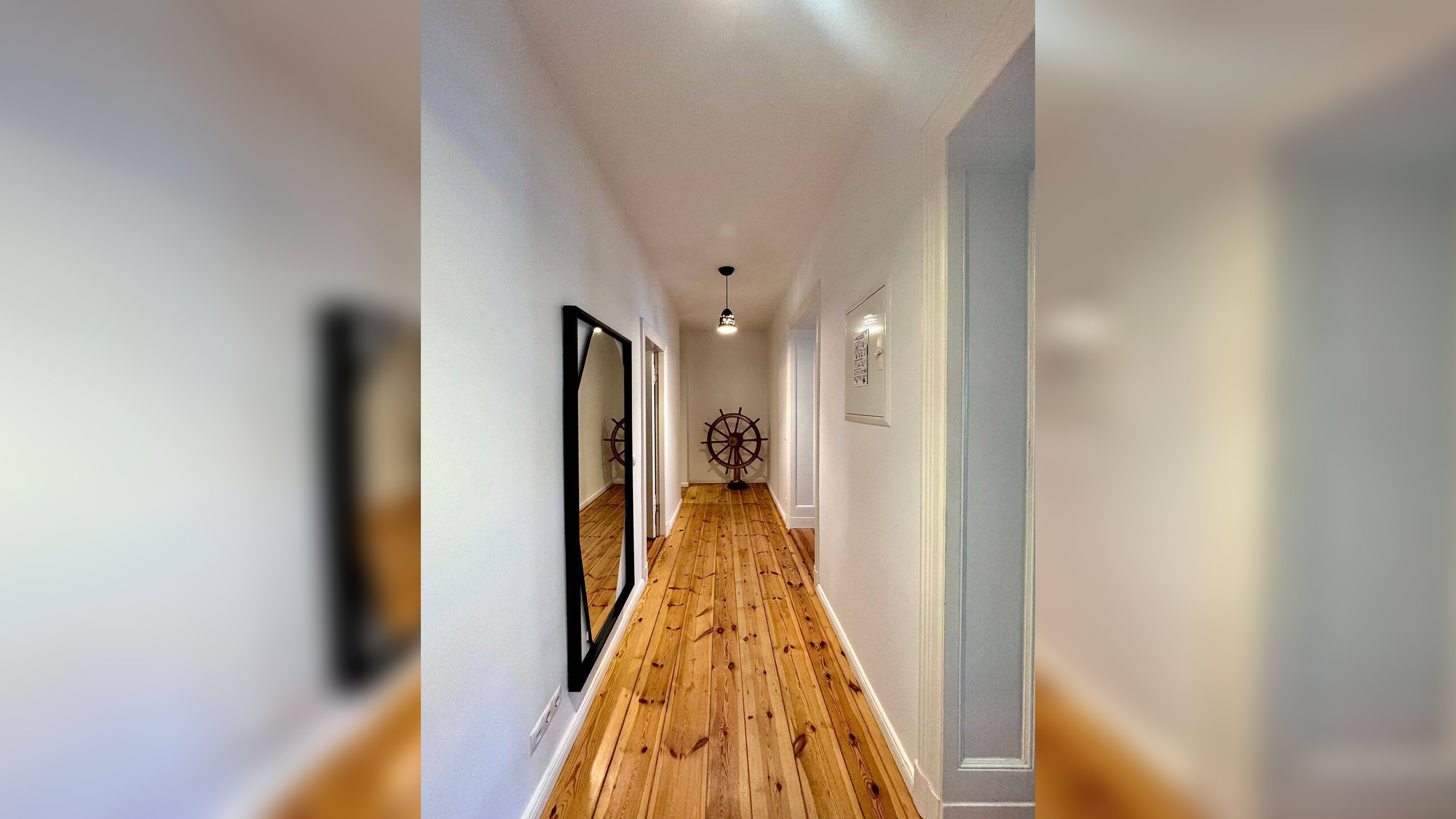 Altbau-Ikone mit Lift, Balkon, Stuck & High-End-Design – Friedrichshain Bestlage – 10243 Berlin – Vorschaubild 3