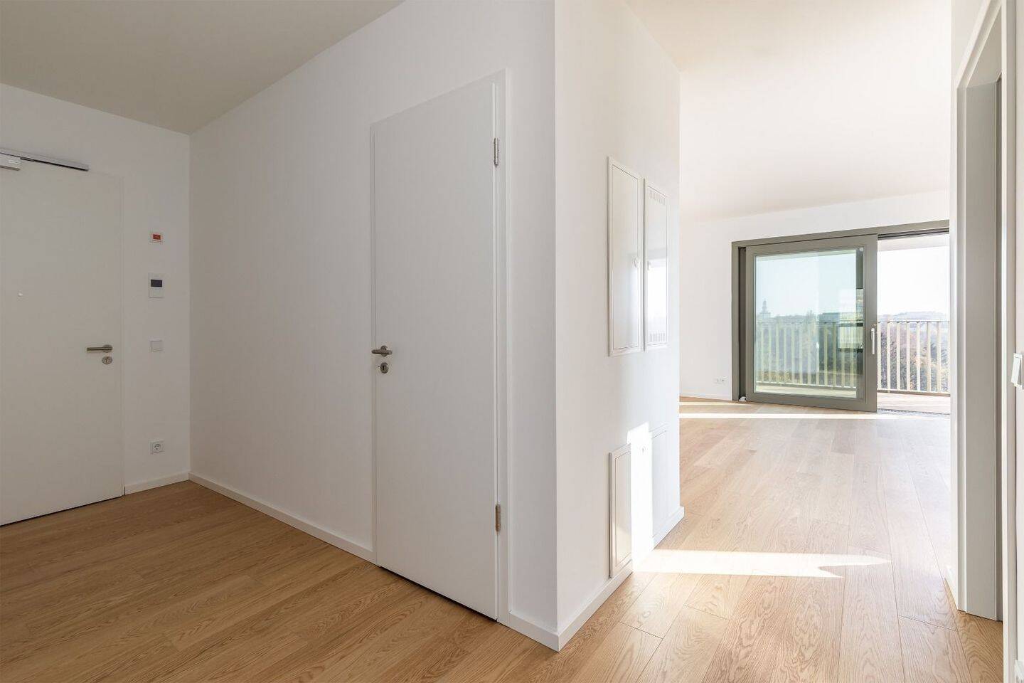 Nachmieter gesucht * 3 Zimmer Wohnung * Balkon * Einbauküche * TG Stellplatz * Ab 01.10.2026 – 10249 Berlin – Vorschaubild 9