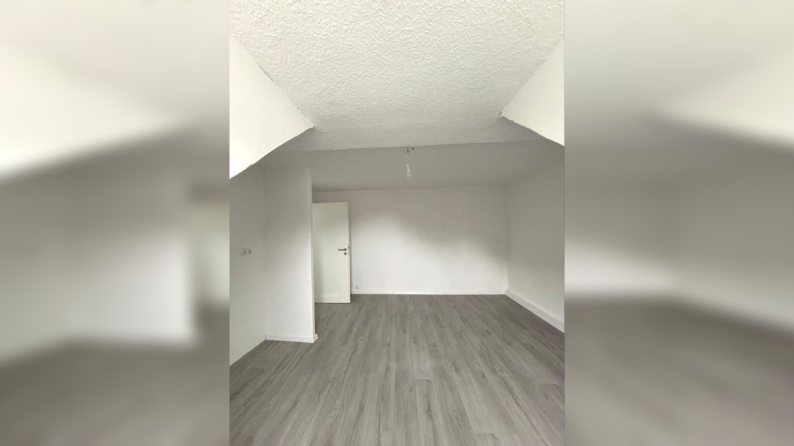 Dachgeschoss mit 2,5 Zimmern, Garten & Keller in Gelsenkirchen-Am Maibusch – 45883 Gelsenkirchen – Vorschaubild 3