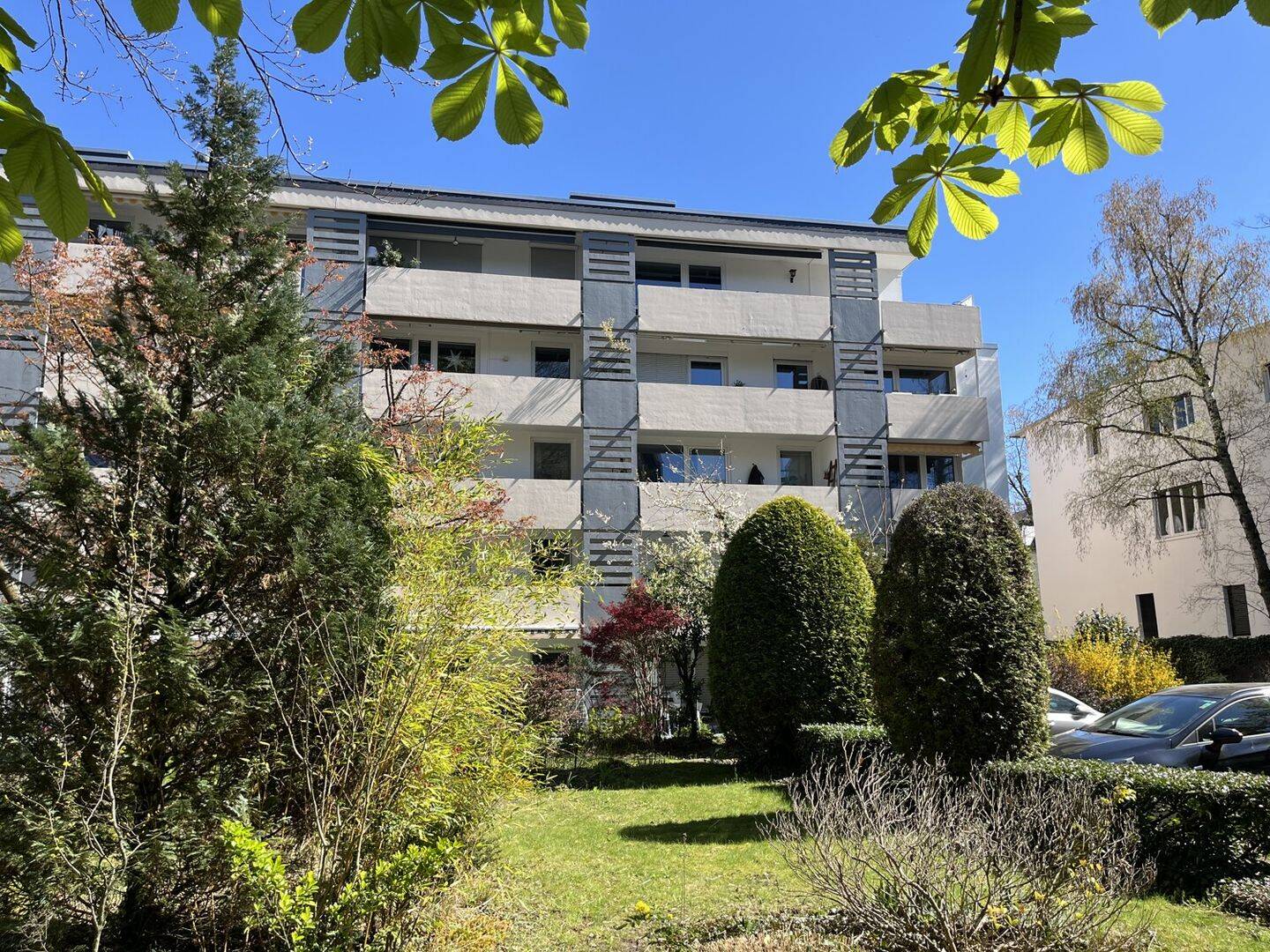 Attraktive 3 Zimmerwohnung mit Balkon  – Bestlage  Westend Offenbach – 63067 Offenbach am Main – Vorschaubild 3