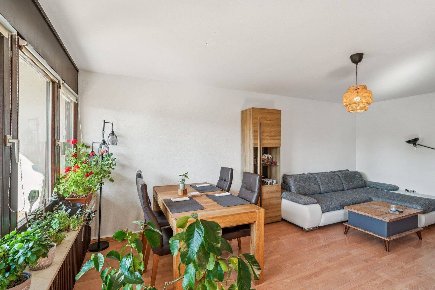 Lichtdurchflutete 3-Zimmer-Wohnung nahe der Isar in München-Thalkirchen – mit sonnigem Balkon – 81379 München – Vorschaubild 3